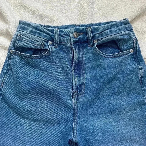 American Eagle Outfitters Stretch Mom Jeans - Picture 5 of 9